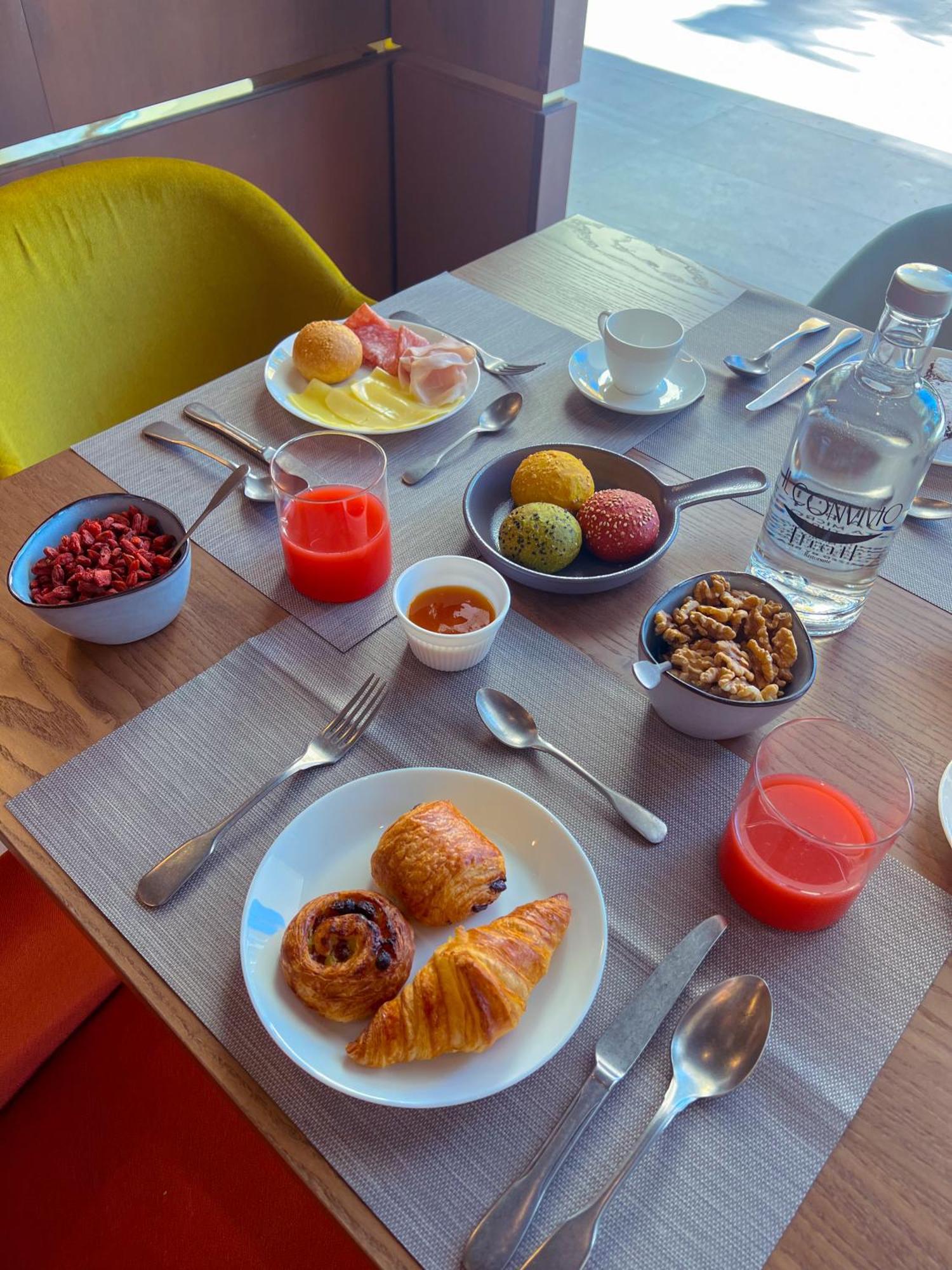 Doride Suites Boutique Hotel Marina Di Carrara Bagian luar foto