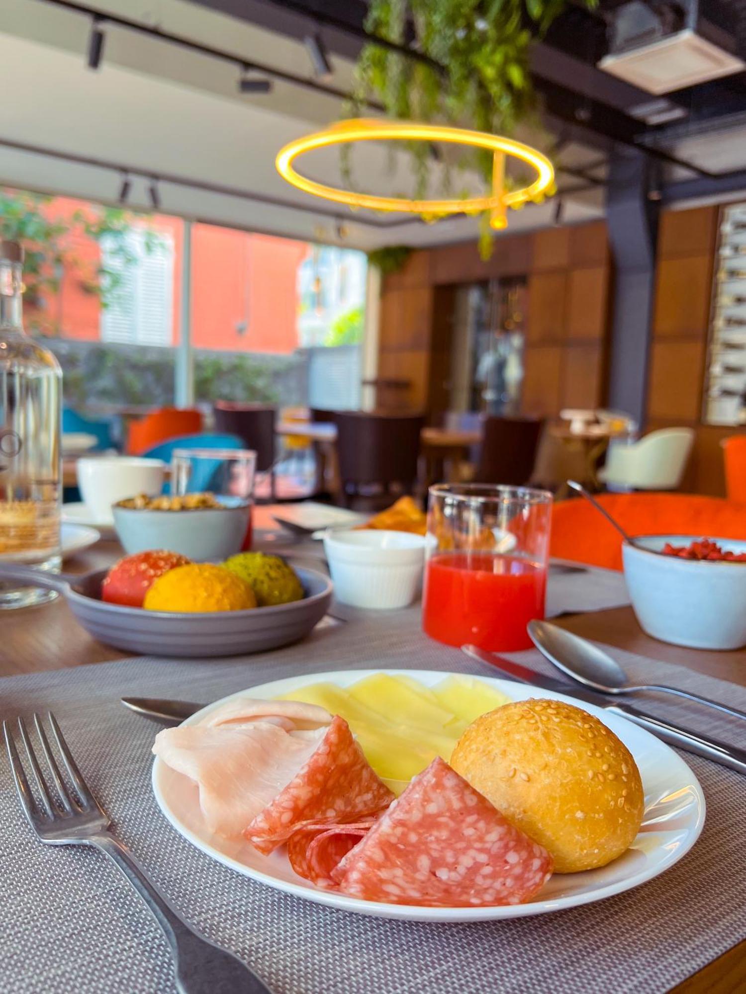 Doride Suites Boutique Hotel Marina Di Carrara Bagian luar foto