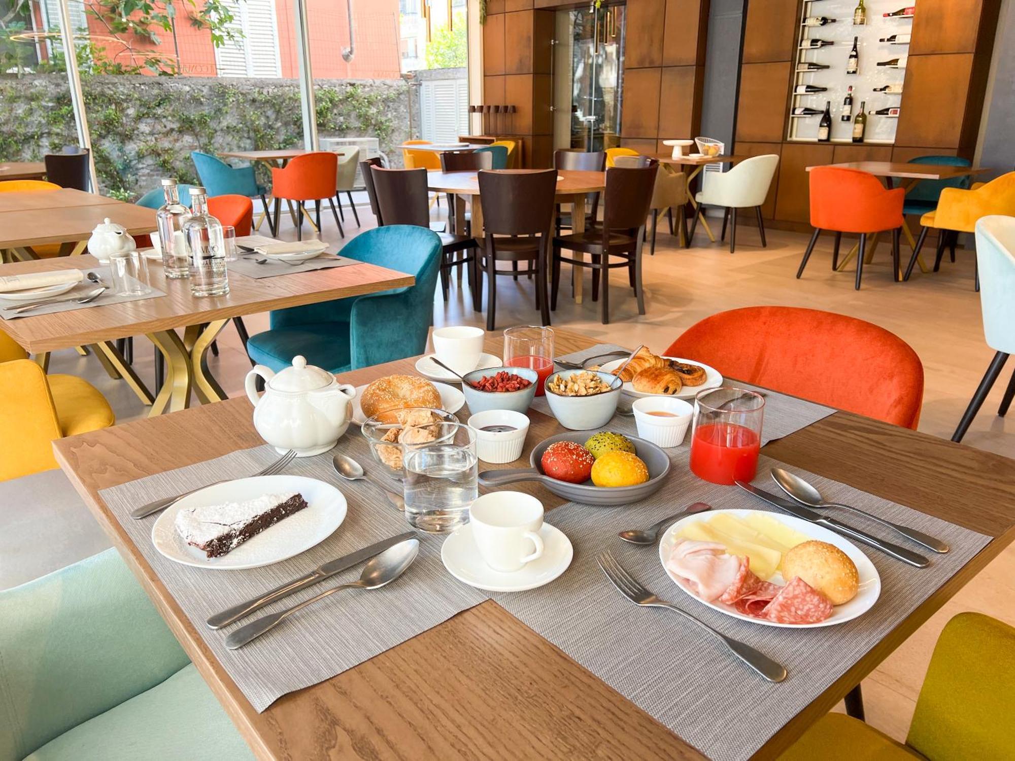Doride Suites Boutique Hotel Marina Di Carrara Bagian luar foto